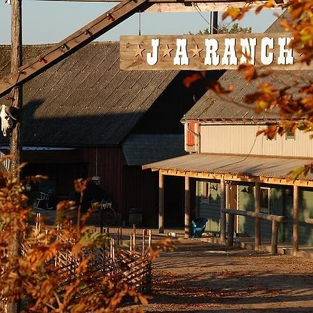 J A Ranch Bed & Breakfast Stromsnasbruk Exterior foto