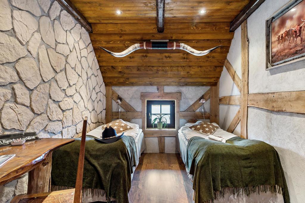 J A Ranch Bed & Breakfast Stromsnasbruk Exterior foto